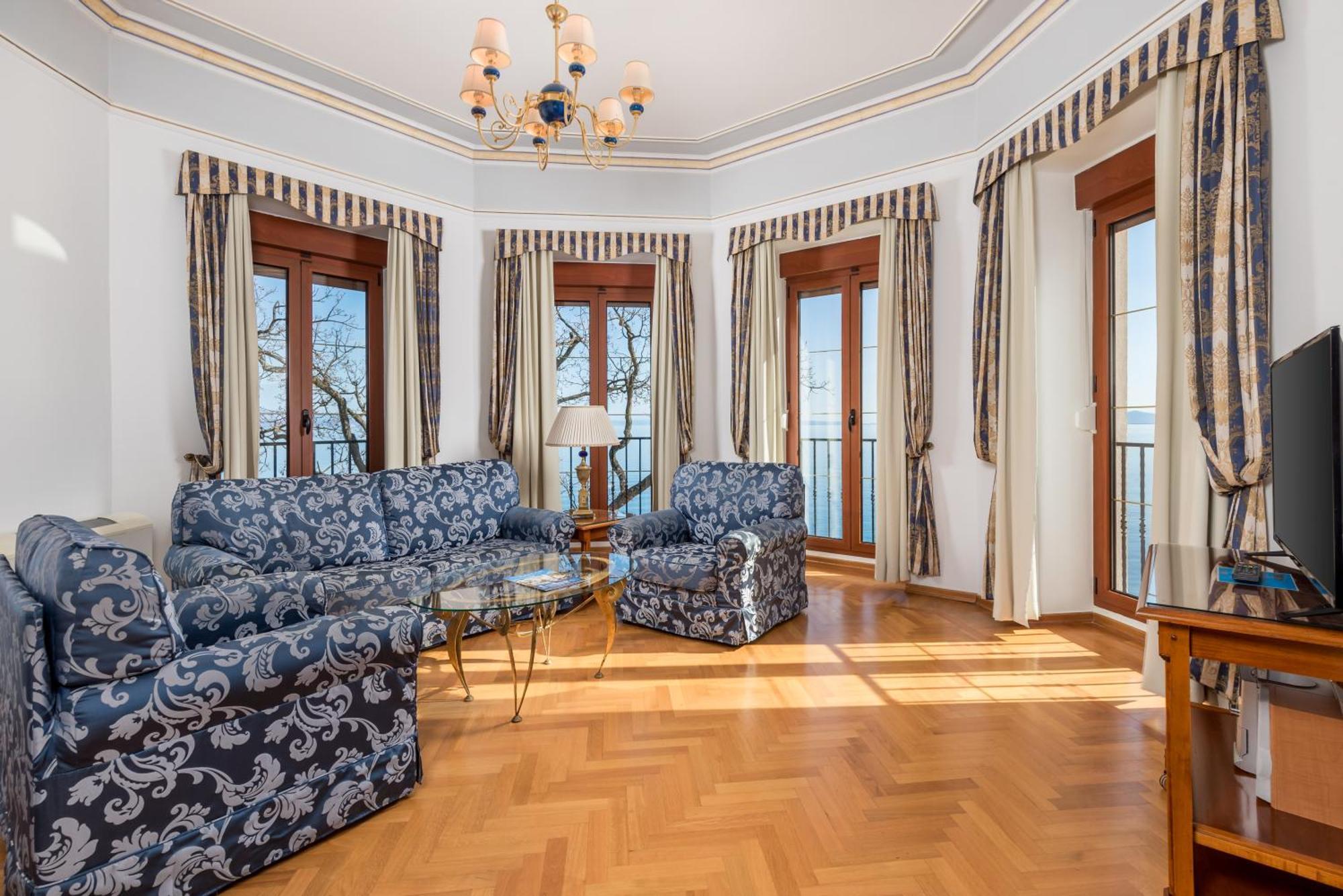 Hotel Miramar Οπατία Εξωτερικό φωτογραφία